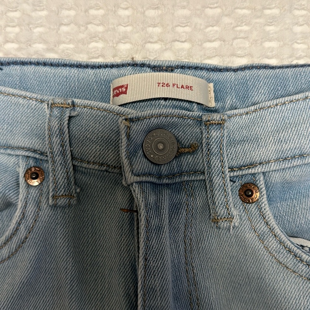 726 Flare Levi's size 12